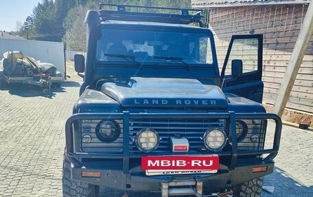 Land Rover Defender I, 2007 год, 1 690 000 рублей, 3 фотография