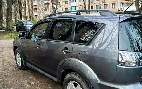 Mitsubishi Outlander III рестайлинг 3, 2012 год, 1 350 000 рублей, 4 фотография