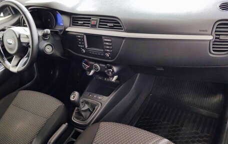 KIA Rio IV, 2018 год, 1 390 000 рублей, 14 фотография