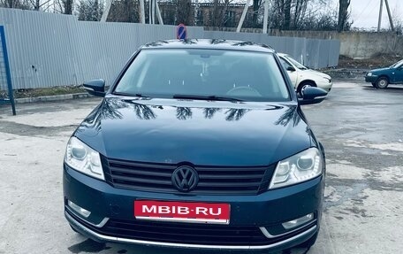 Volkswagen Passat B7, 2013 год, 1 100 000 рублей, 2 фотография