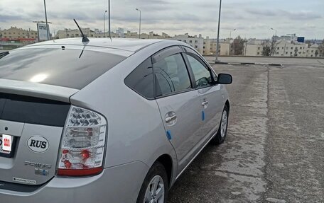 Toyota Prius, 2008 год, 650 000 рублей, 1 фотография