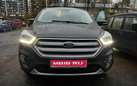 Ford Kuga III, 2018 год, 1 650 000 рублей, 1 фотография