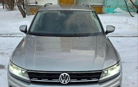 Volkswagen Tiguan II, 2017 год, 1 600 000 рублей, 1 фотография