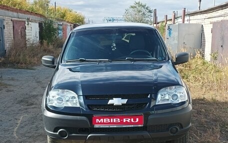 Chevrolet Niva I рестайлинг, 2017 год, 850 000 рублей, 1 фотография