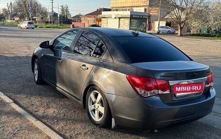 Chevrolet Cruze II, 2011 год, 690 000 рублей, 6 фотография