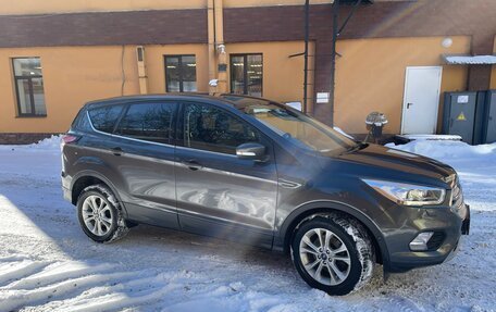 Ford Kuga III, 2018 год, 1 650 000 рублей, 3 фотография