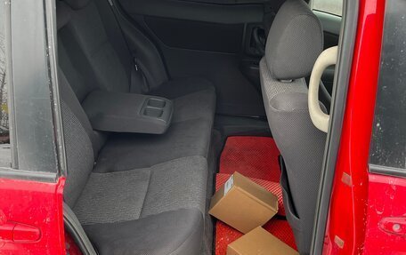 Toyota Raum II, 2003 год, 565 000 рублей, 6 фотография