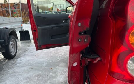 Toyota Raum II, 2003 год, 565 000 рублей, 7 фотография