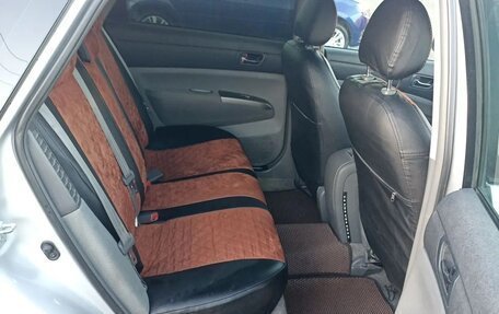 Toyota Prius, 2008 год, 650 000 рублей, 13 фотография