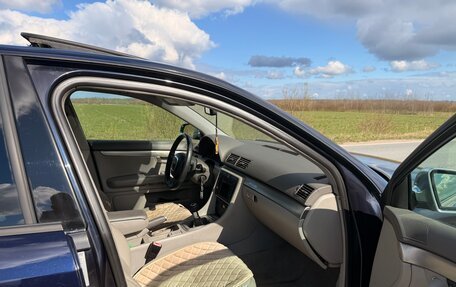 Audi A4, 2001 год, 650 000 рублей, 13 фотография