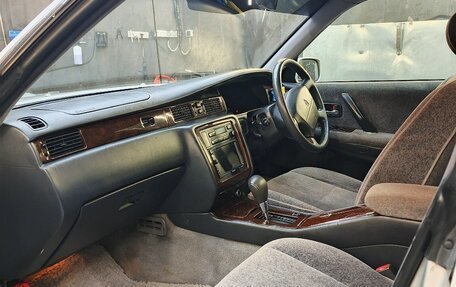 Toyota Crown, 1999 год, 920 000 рублей, 8 фотография