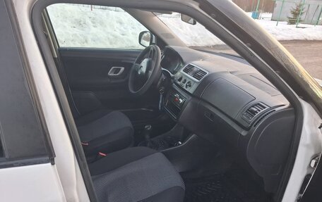 Skoda Fabia II, 2014 год, 487 000 рублей, 5 фотография