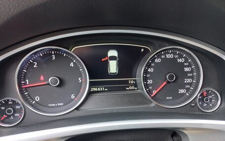 Volkswagen Touareg III, 2014 год, 1 900 000 рублей, 10 фотография