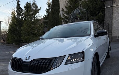 Skoda Octavia, 2017 год, 2 790 000 рублей, 2 фотография