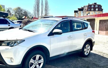 Toyota RAV4, 2013 год, 2 150 000 рублей, 3 фотография