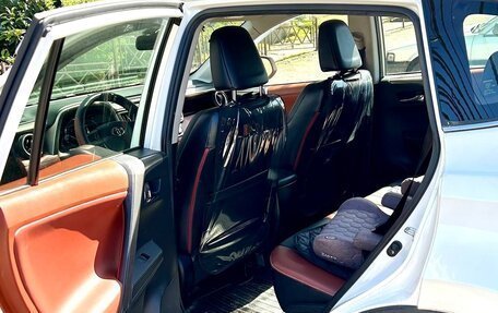 Toyota RAV4, 2013 год, 2 150 000 рублей, 4 фотография