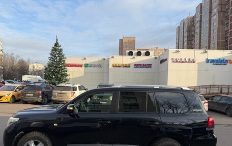 Toyota Land Cruiser 200, 2011 год, 2 400 000 рублей, 2 фотография