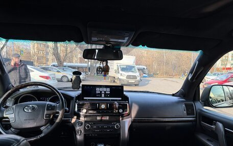 Toyota Land Cruiser 200, 2011 год, 2 400 000 рублей, 10 фотография