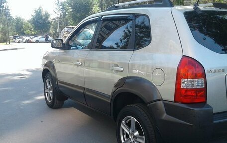 Hyundai Tucson III, 2006 год, 750 000 рублей, 7 фотография