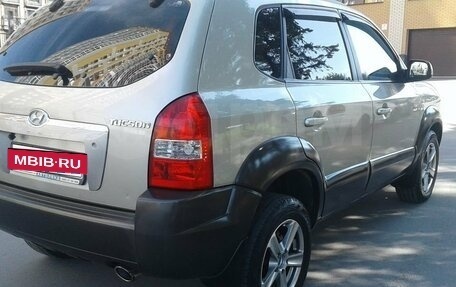 Hyundai Tucson III, 2006 год, 750 000 рублей, 5 фотография