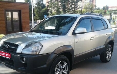 Hyundai Tucson III, 2006 год, 750 000 рублей, 3 фотография