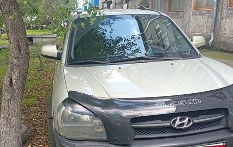 Hyundai Tucson III, 2006 год, 750 000 рублей, 22 фотография