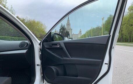 Mazda 3, 2010 год, 750 000 рублей, 20 фотография