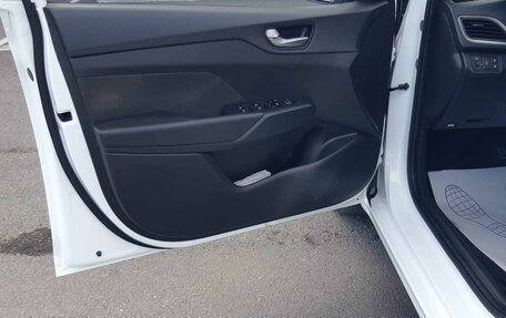 Hyundai Solaris II рестайлинг, 2018 год, 1 190 000 рублей, 6 фотография