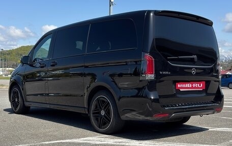 Mercedes-Benz V-Класс, 2024 год, 22 000 000 рублей, 2 фотография