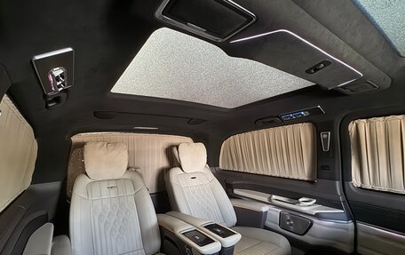 Mercedes-Benz V-Класс, 2024 год, 22 000 000 рублей, 15 фотография