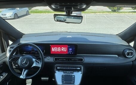 Mercedes-Benz V-Класс, 2024 год, 22 000 000 рублей, 20 фотография