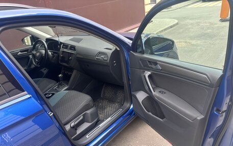 Volkswagen Tiguan II, 2020 год, 2 350 000 рублей, 5 фотография