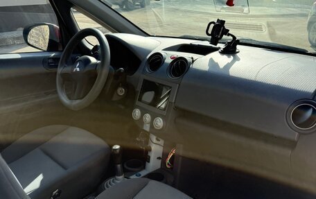 Mitsubishi Colt VI рестайлинг, 2006 год, 799 000 рублей, 16 фотография