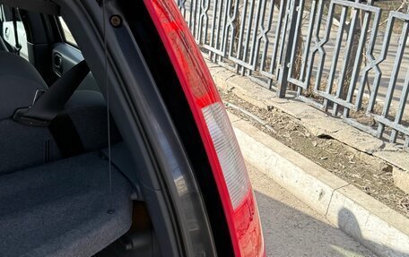 Mitsubishi Colt VI рестайлинг, 2006 год, 799 000 рублей, 33 фотография