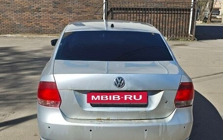 Volkswagen Polo VI (EU Market), 2013 год, 425 000 рублей, 2 фотография