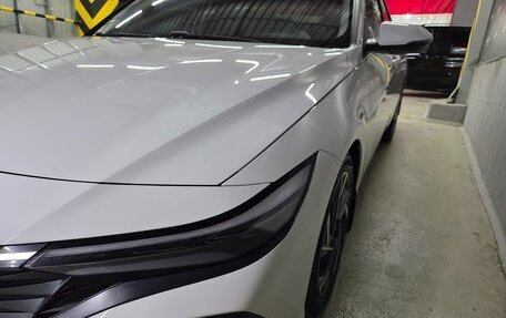 Hyundai Elantra, 2024 год, 2 220 000 рублей, 4 фотография