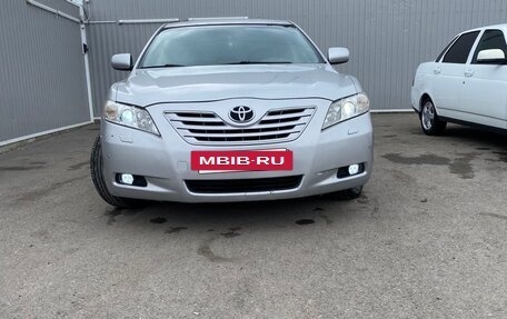 Toyota Camry, 2008 год, 900 000 рублей, 9 фотография