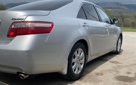 Toyota Camry, 2008 год, 900 000 рублей, 25 фотография