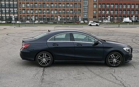 Mercedes-Benz CLA, 2018 год, 1 900 000 рублей, 8 фотография