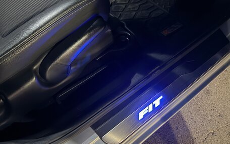 Honda Fit III, 2018 год, 1 140 000 рублей, 12 фотография