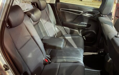 Honda Fit III, 2018 год, 1 140 000 рублей, 14 фотография