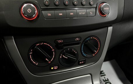 Nissan Sentra, 2014 год, 1 095 000 рублей, 17 фотография