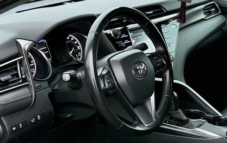 Toyota Camry, 2020 год, 2 399 999 рублей, 16 фотография