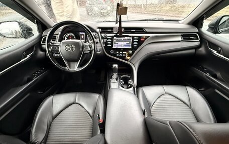 Toyota Camry, 2020 год, 2 399 999 рублей, 24 фотография