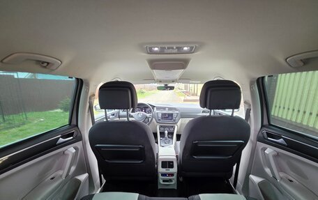 Volkswagen Tiguan II, 2017 год, 2 500 000 рублей, 6 фотография