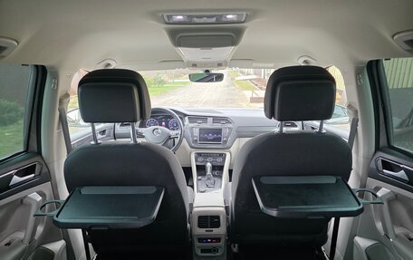 Volkswagen Tiguan II, 2017 год, 2 500 000 рублей, 8 фотография