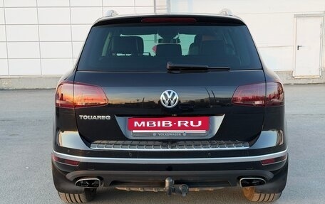 Volkswagen Touareg III, 2015 год, 2 599 999 рублей, 9 фотография