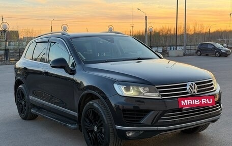 Volkswagen Touareg III, 2015 год, 2 599 999 рублей, 11 фотография