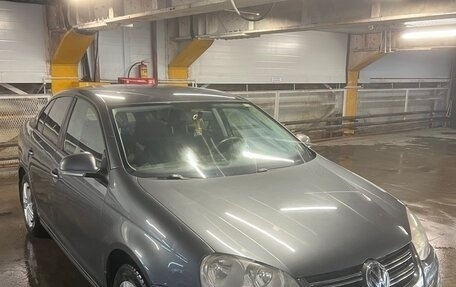 Volkswagen Jetta VI, 2009 год, 595 000 рублей, 2 фотография