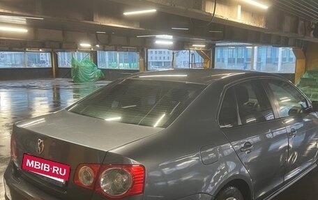 Volkswagen Jetta VI, 2009 год, 595 000 рублей, 4 фотография